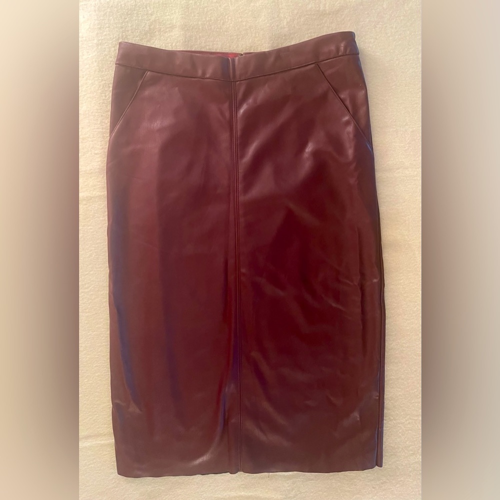Burgundy vegan leather skirt
